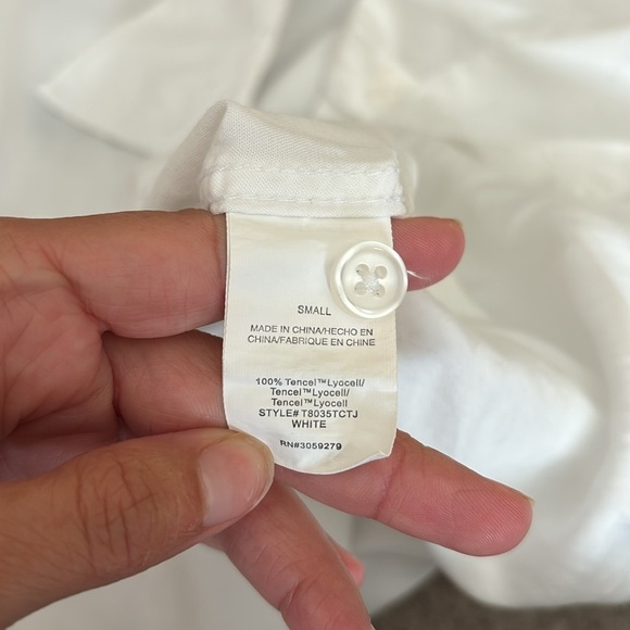 Thread & Supply White Casual Button Down Shirt size small - Picture 6 of 6